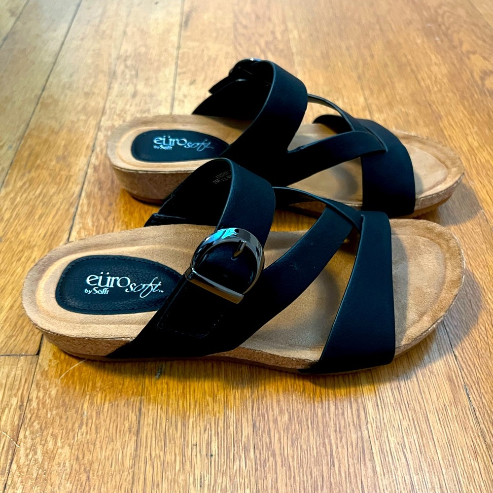 EUROSOFT Gladis Footbed Sandal, black, sz 7